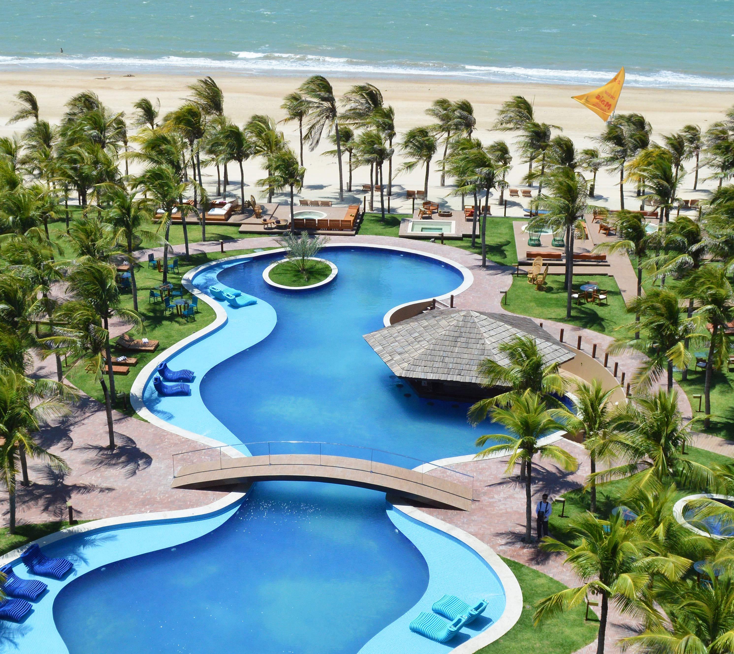 Carmel Cumbuco Resort エクステリア 写真 The resort's pool